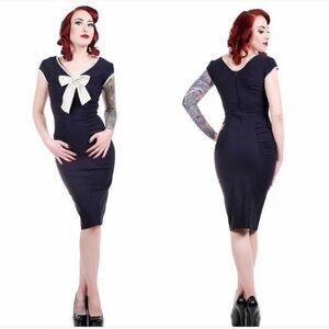 Stop Staring Vintage Pinup Style Dress 👗 Navy with Cream Bow & Ruching detail!!
